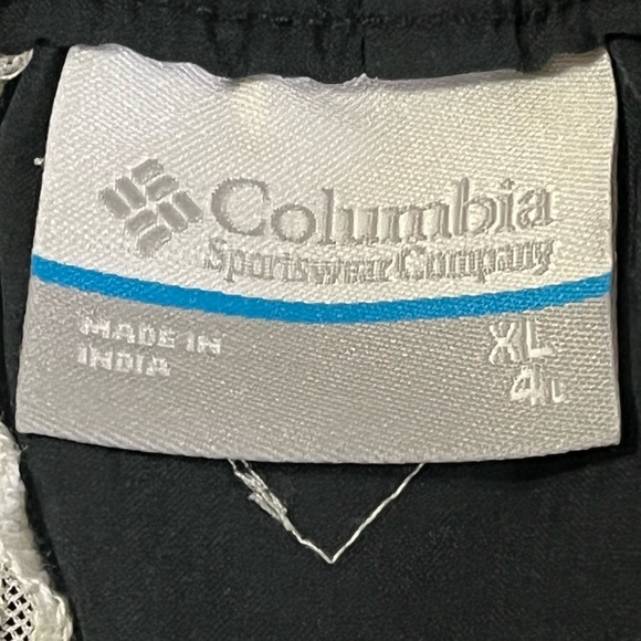 Columbia PFG • Gray|Navy Blue Shorts - Picture 2 of 13